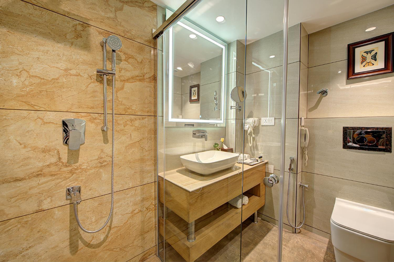 Bathroom 5, Best Western Plus Revanta, Kangra