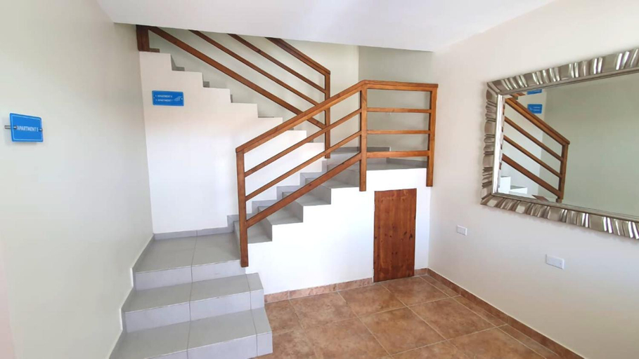 Public Area, Rooi Santo Residence