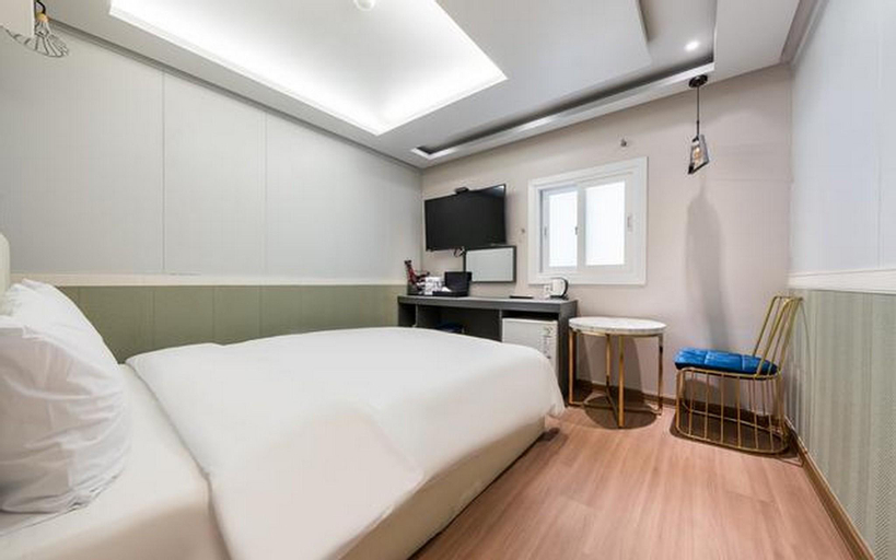 Gwanganli Calm Rest Hotel, Suyeong