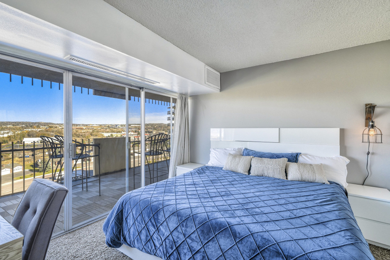 Bedroom 3, Satellite Suite, El Paso