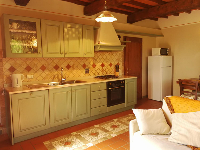 Others 5, Residence il Poggiolino, Florence