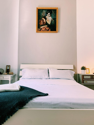 Bed, Maria Magdalena - Room 6, Málaga