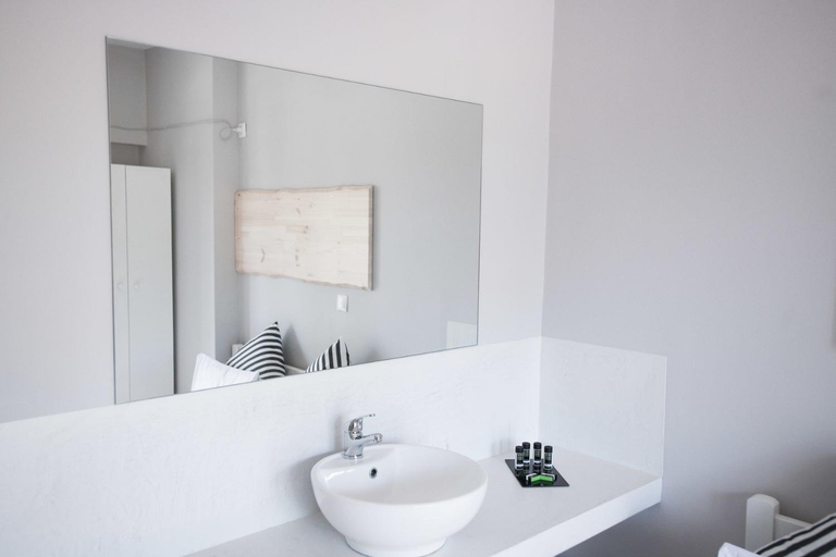 Bathroom 5, Akra Morea Hotel & Residences, Peloponnese