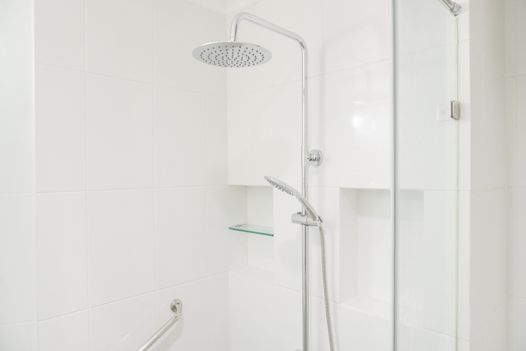 Bathroom 3, Comfortable 2BR at Semanggi Apartment By Travelio, Central Jakarta