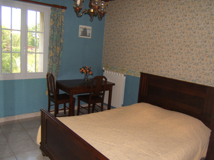 Bedroom 3, Chambres d'Hôtes Domaine d'En Baleux, Tarn