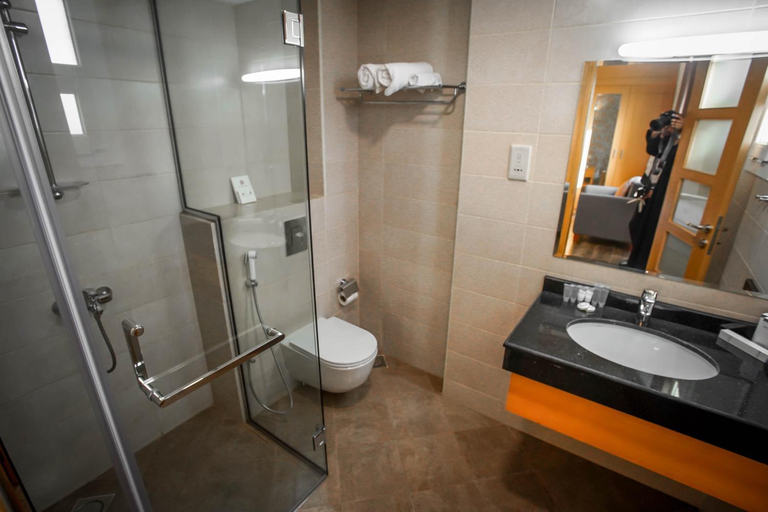 Bathroom 4, Sama Muscat Hotel, Seeb