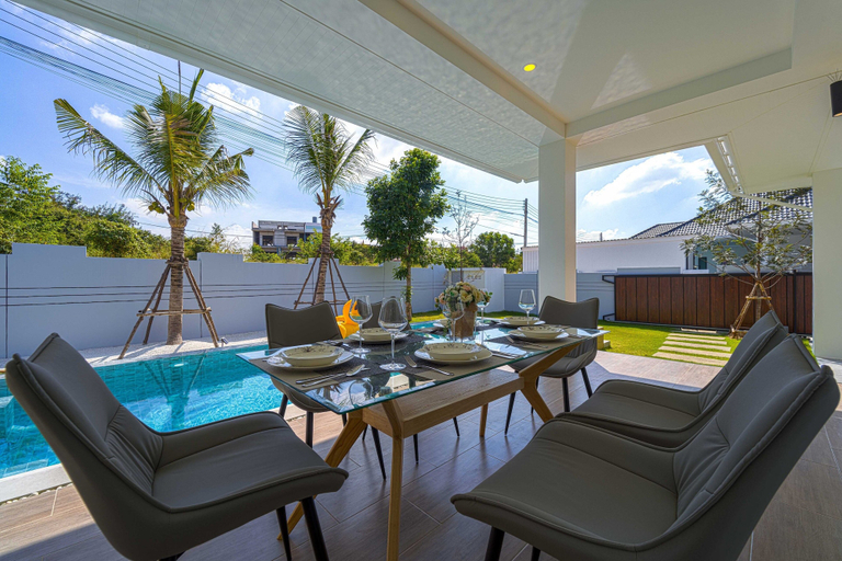 Sport & Beauty 5, Private Modern 3 Bedroom Pool Villa- AV1, Hua Hin