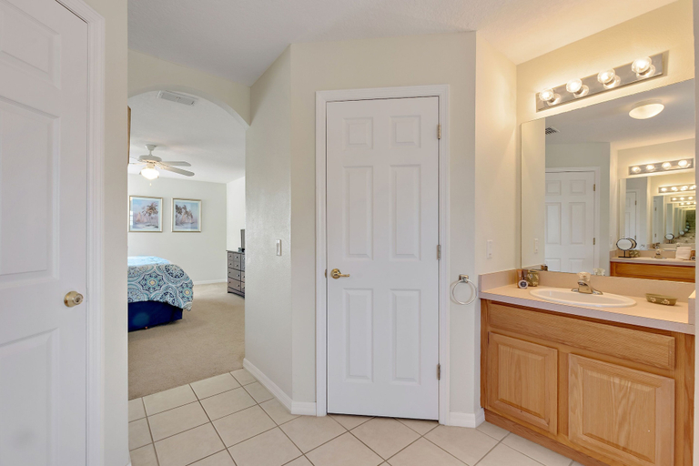 Bathroom 4, Lakeside Spa, AC in Games Room - Tropics! 822, Osceola