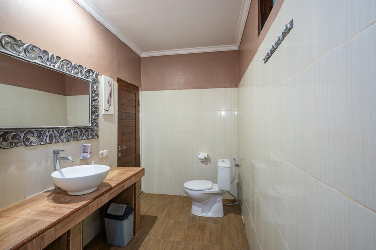 Bathroom 3