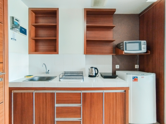 Others 3, Nice and Comfy Studio at Beverly Dago Apartment By Travelio, Bandung