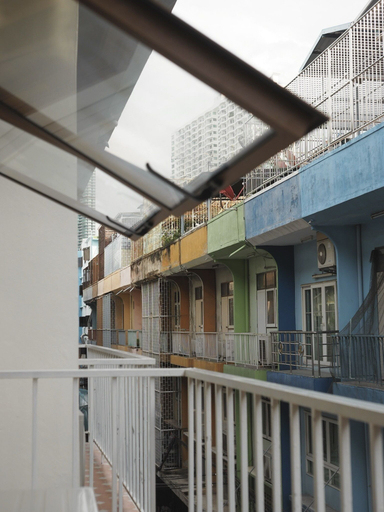 Others 5, Krung Tone Hostel, Khlong San