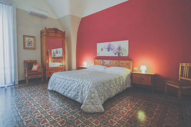 Bedroom 3, Palazzo Speciale Bed and breakfast, Catania
