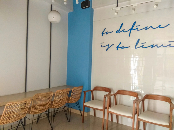Exterior & Views 1, Best Homey and Cozy Studio at Dave Apartment By Travelio, Depok