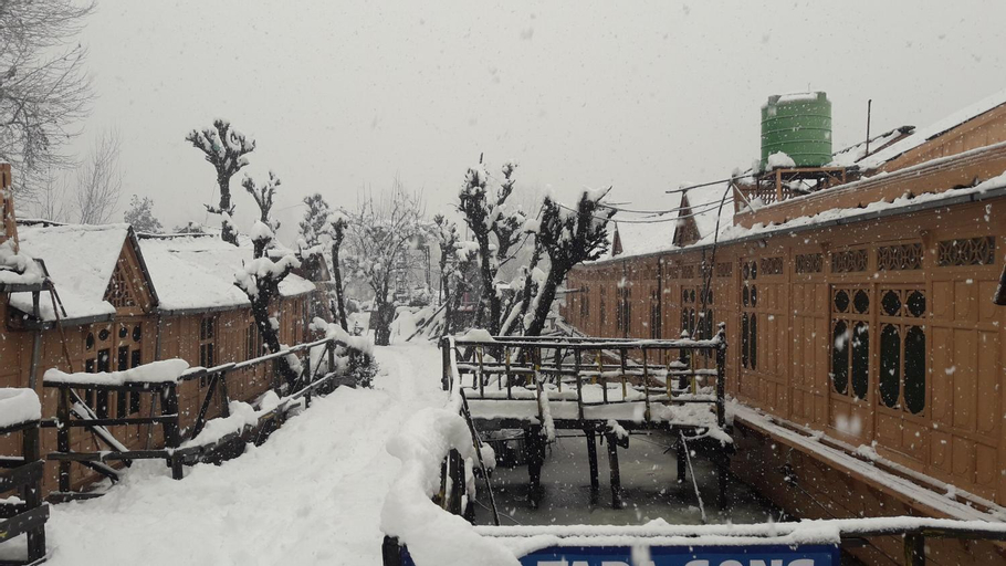 Palace Heights, Srinagar