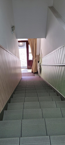 Entrance 5, pokoje goscinne Grazyna, Cieszyn