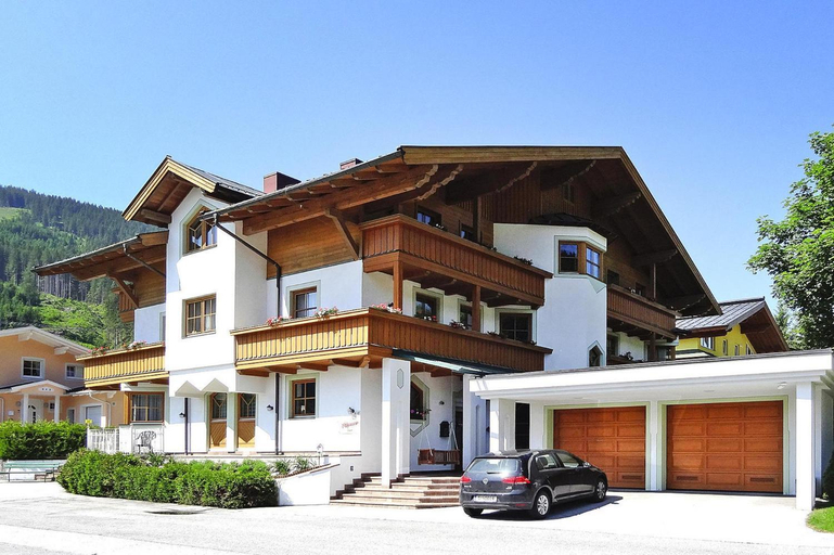 Exterior view 3, Apartment in Filzmoos near Ski Amade, Sankt Johann im Pongau