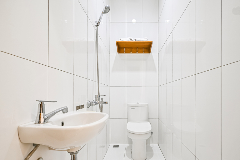Bathroom 2