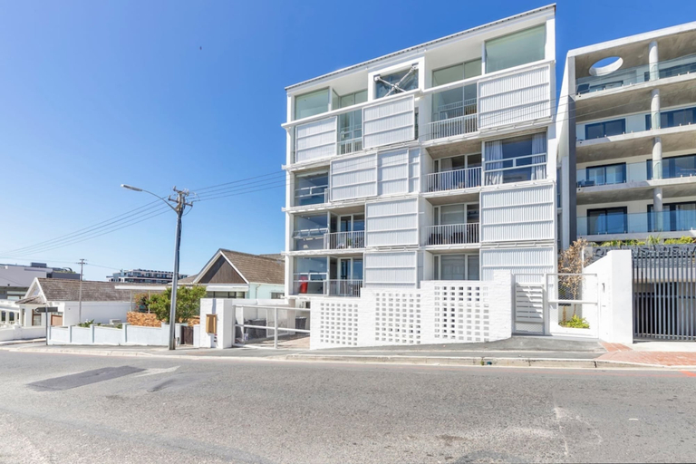 Exterior & Views 2, Seaside Studio Apartment, 9 Mins to Queens Beach!, City of Cape Town