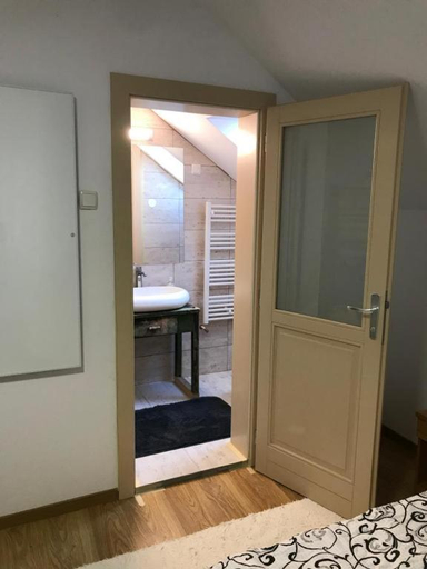 Bedroom 2, Salt Key House Complete, Praid