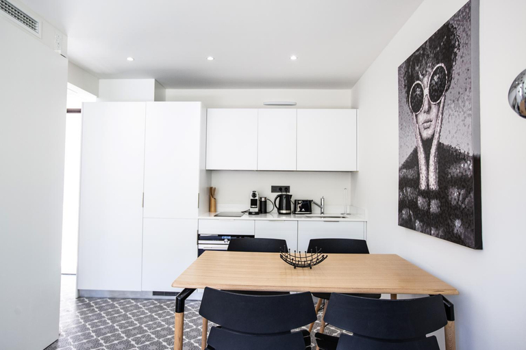 Kitchen 5, Maison Danube, Var