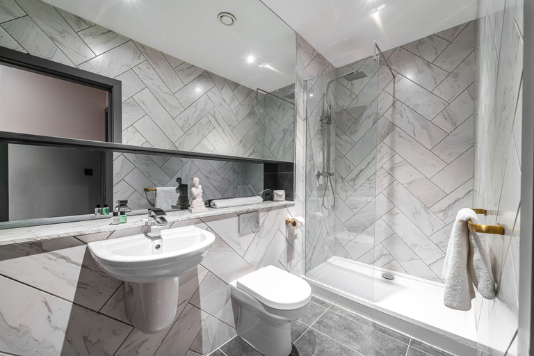 Bathroom 2, Duke Street Townhouse by EPIC, Sefton