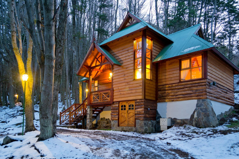 Exterior 5