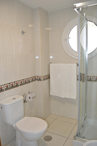 Bathroom 4, Parque Carolina, Santa Cruz de Tenerife
