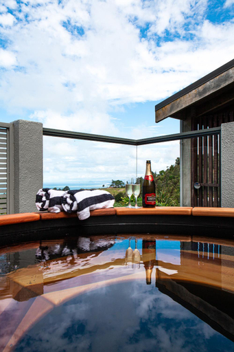 Sport & Beauty 5, Orokawa Bay Retreat, Hauraki