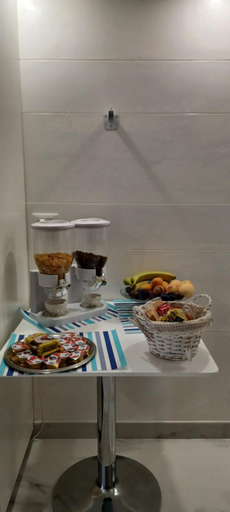 Food & Drinks 5, Corleone GUESTHOUSE, Palermo