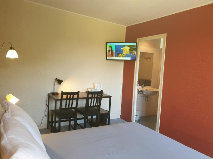 Bedroom 2, Auberge du Bois de l'etang - Motel les Tilleuls, Haute-Vienne