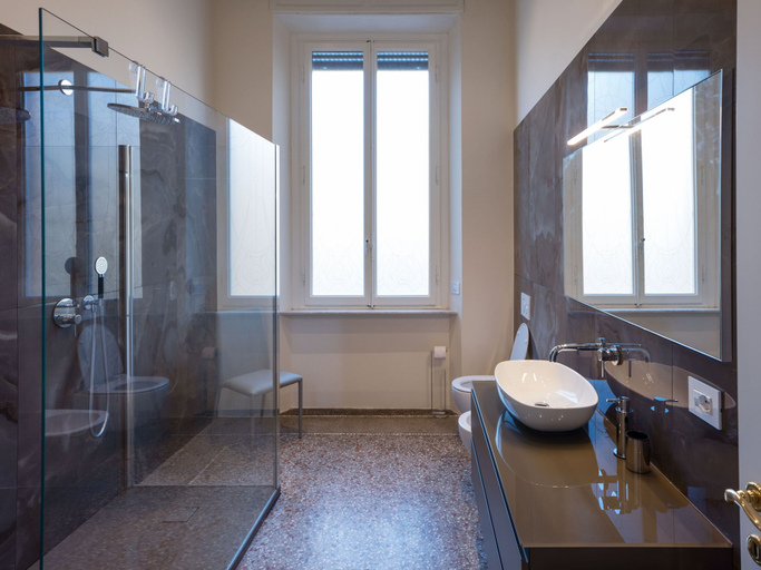 Bathroom 5, Villa Giulia BnB, Lucca