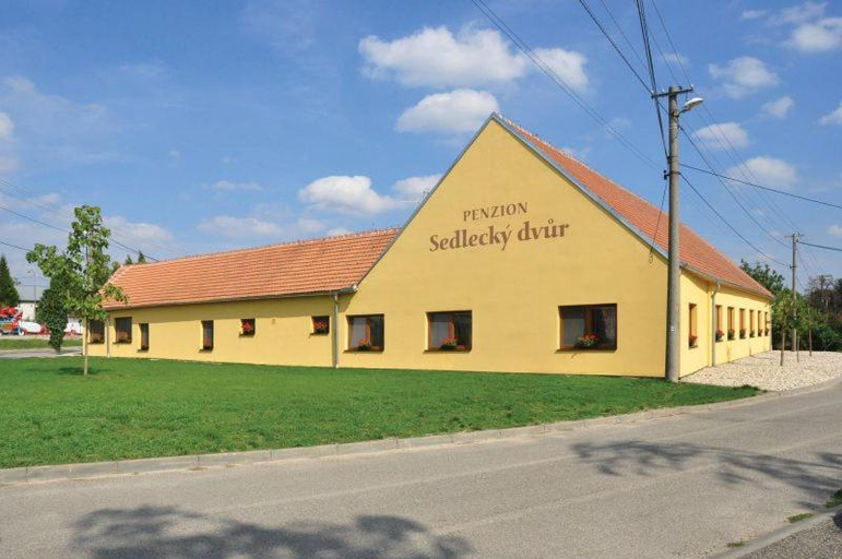 Others 2, Sedlecky Dvur, Břeclav