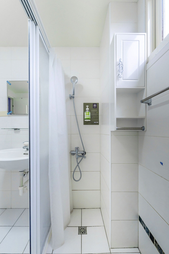 Bathroom 4, Tung Flowers, Nantou