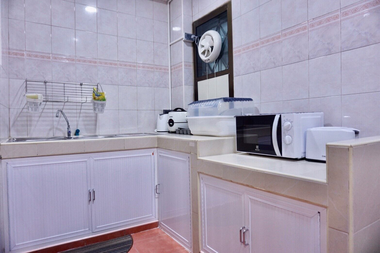 Others 4, P'Ja House, Hat Yai