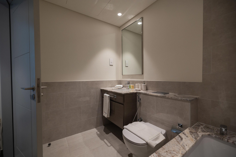 Bathroom 3, HomesGetaway-Luxury1BR in Forte Downtown, Dubai