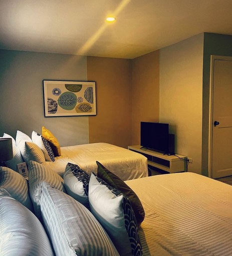Bedroom 3, Emerald Manor Hotel, Morong