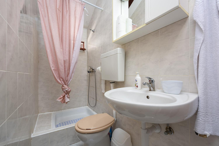 Bathroom 2, AMORE house with apartment, Umag