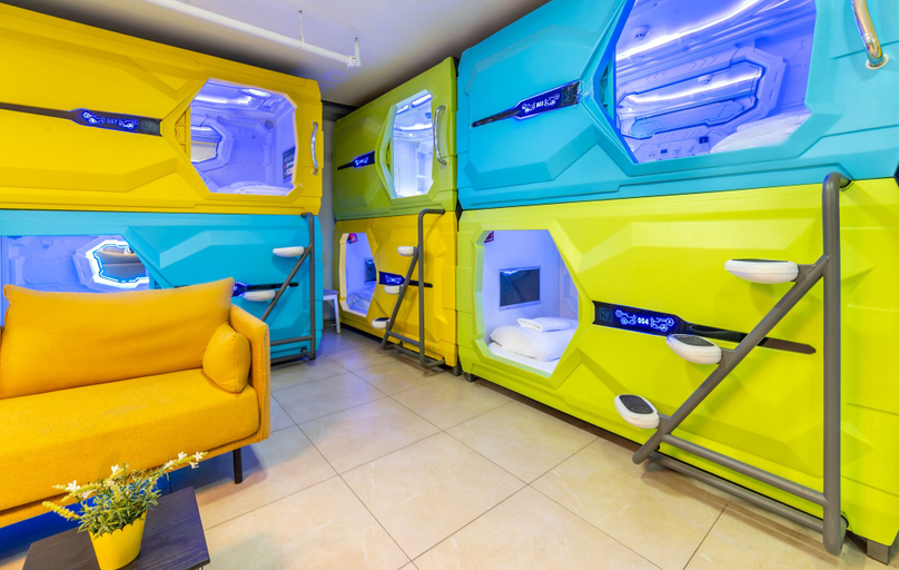Bedroom 3, Capsule Inn