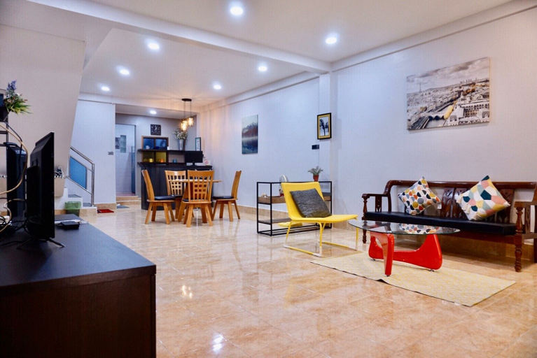 Others 5, P'Ja House, Hat Yai