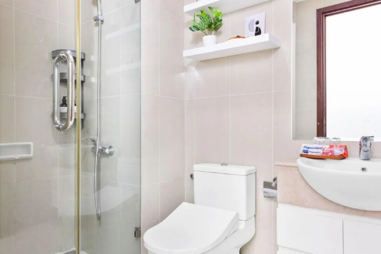 Bathroom 5, Mahitala by Kozystay, Jakarta Selatan