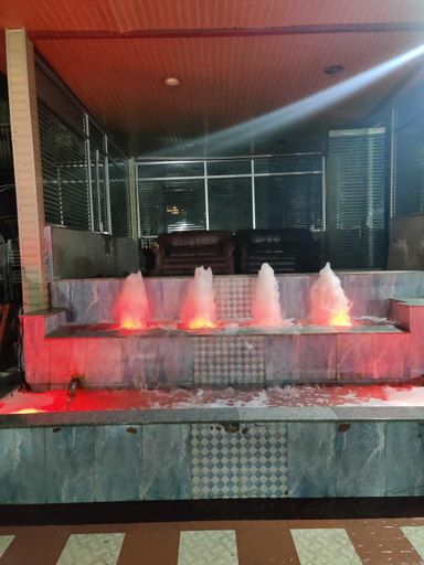 Food & Drinks 5, Hotel Outlook, Anantnag