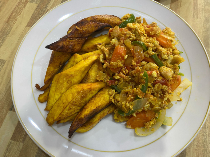 Food & Drinks, Akpe Cultural Center and Hotel, Accra