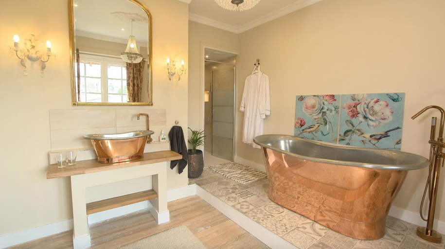 Bathroom 3, R & R BERGERAC, Dordogne