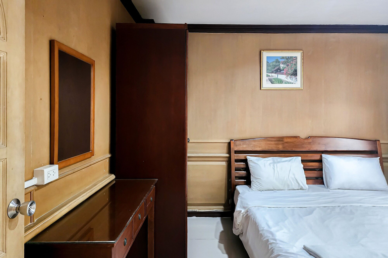 Bedroom 9