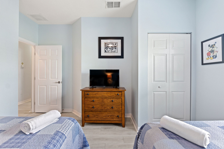 Bedroom 3, Magic Hideaway @ Lucaya Resort, Sleeps 8 #909, Osceola