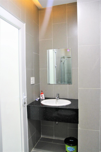 Bathroom 5, Lyly's House - Homestay, District 2