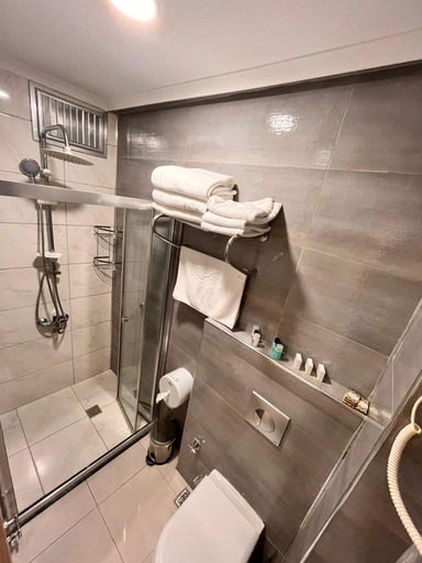 Others 3, SIMAL HOTEL, Merkez