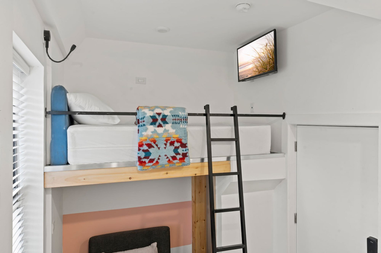 Bedroom 10