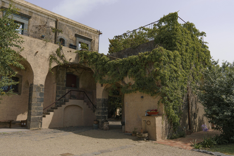 Exterior & Views, Puleera, Catania