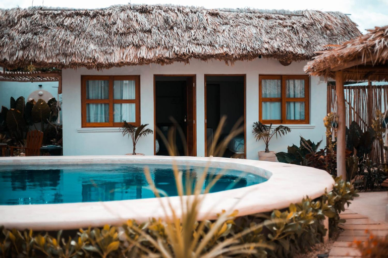 Sport & Beauty 2, Villas Ixchel, Lázaro Cárdenas